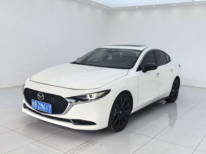 Mazda 3 (Axela), 2024 — купить в Смоленске под ключ