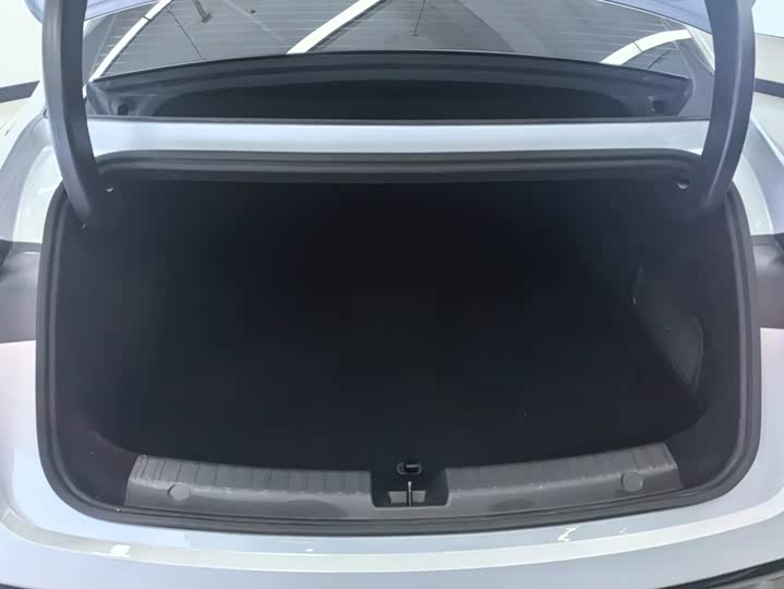 Geely Galaxy Starshine 8 EM-i, 2025 — фото 4 из 9