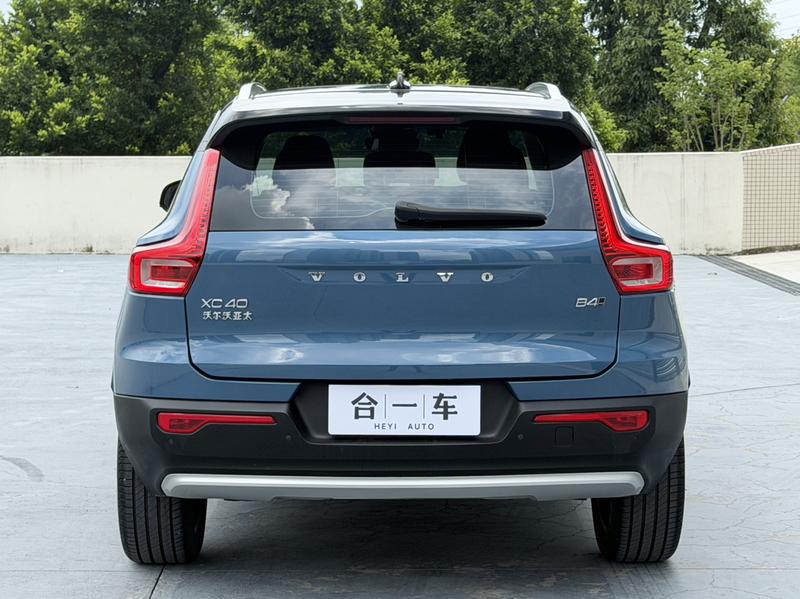 Volvo XC40, 2022 — фото 6 из 12