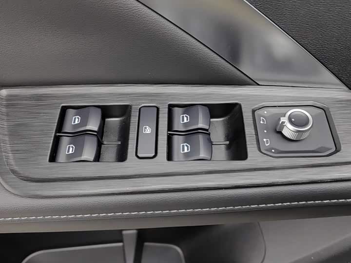 Haval H6, 2025 — фото 9 из 9