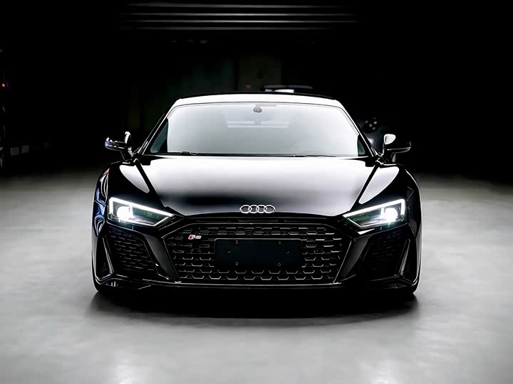 Audi R8, 2023 — фото 5 из 9