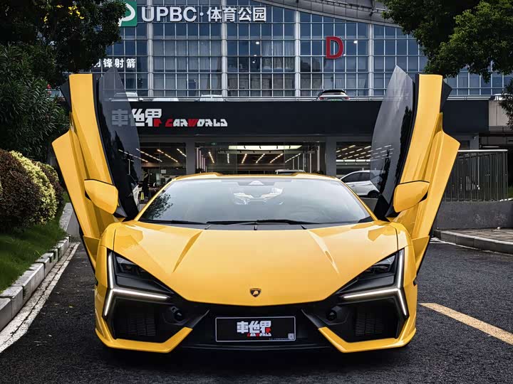 Lamborghini Revuelto, 2025 — купить в Туле под ключ