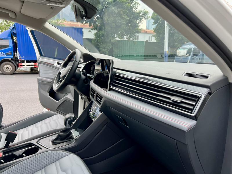 Volkswagen Tiguan X, 2021 — фото 11 из 12