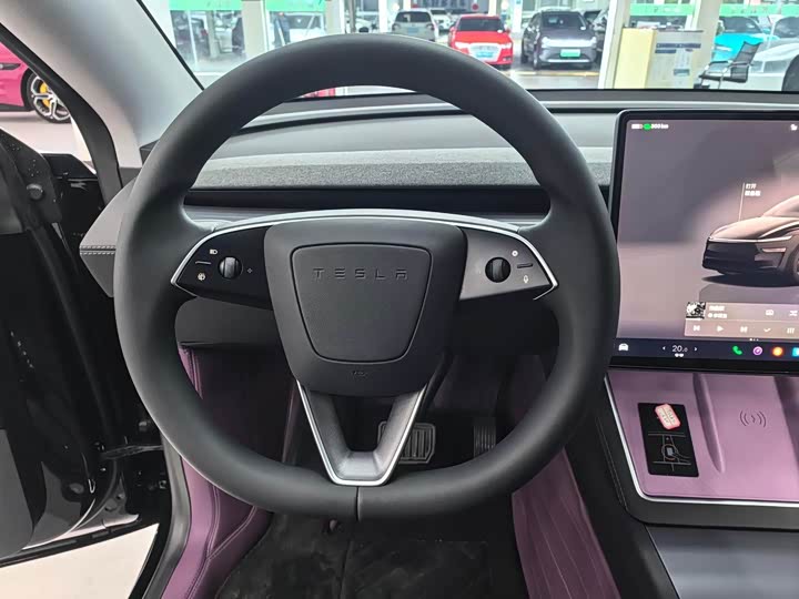 Tesla Model Y, 2025 — фото 4 из 9