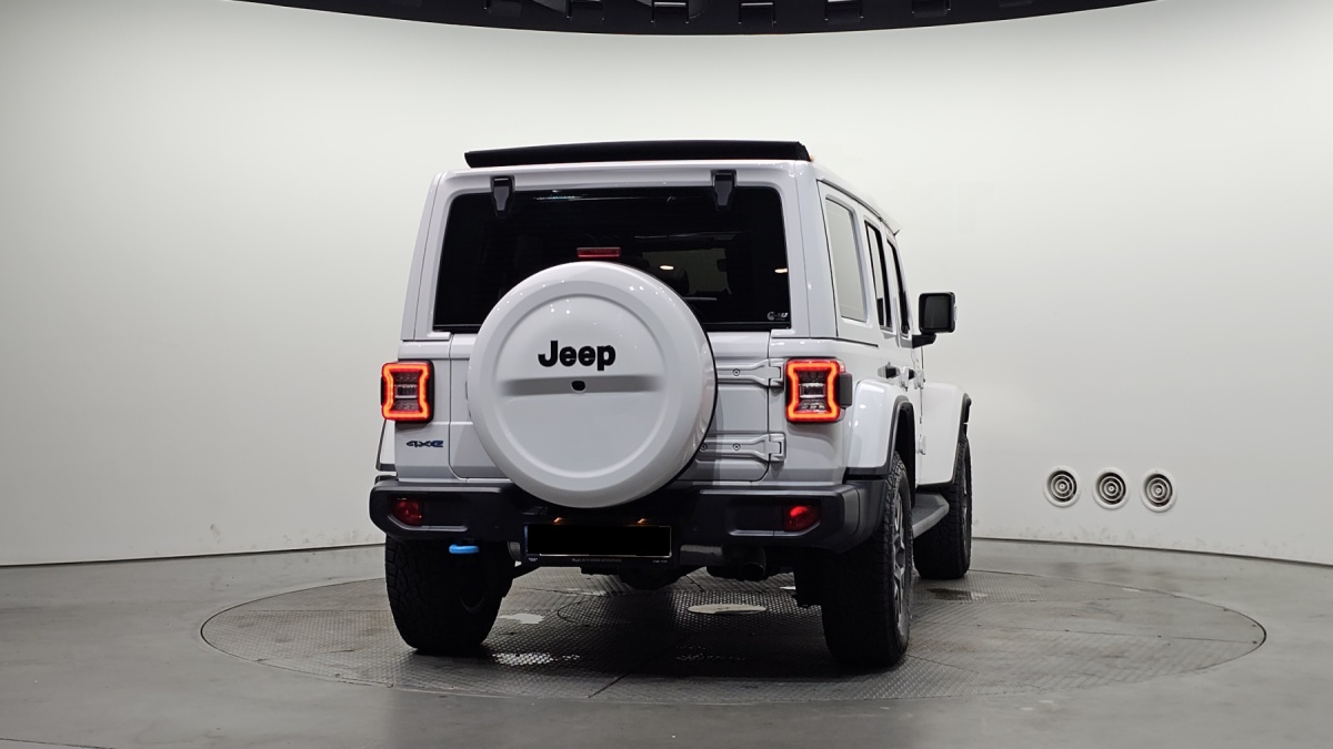 Jeep Wrangler, 2022 — фото 4 из 12