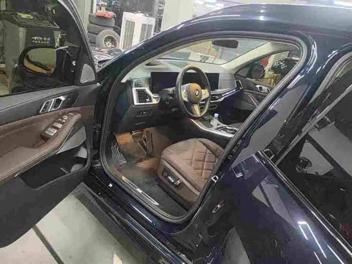 BMW X5, 2025 — фото 5 из 5