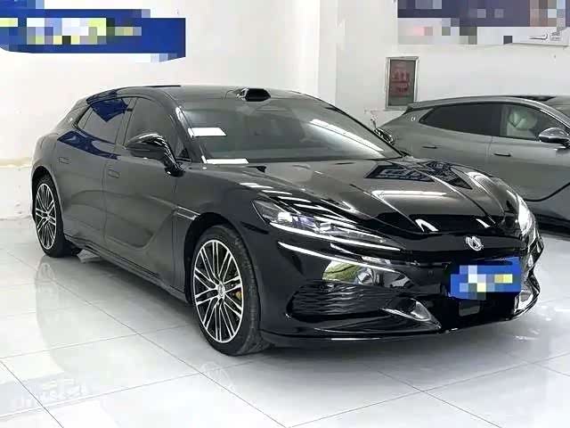 Denza Z9GT, 2026 — купить в Ульяновске под ключ