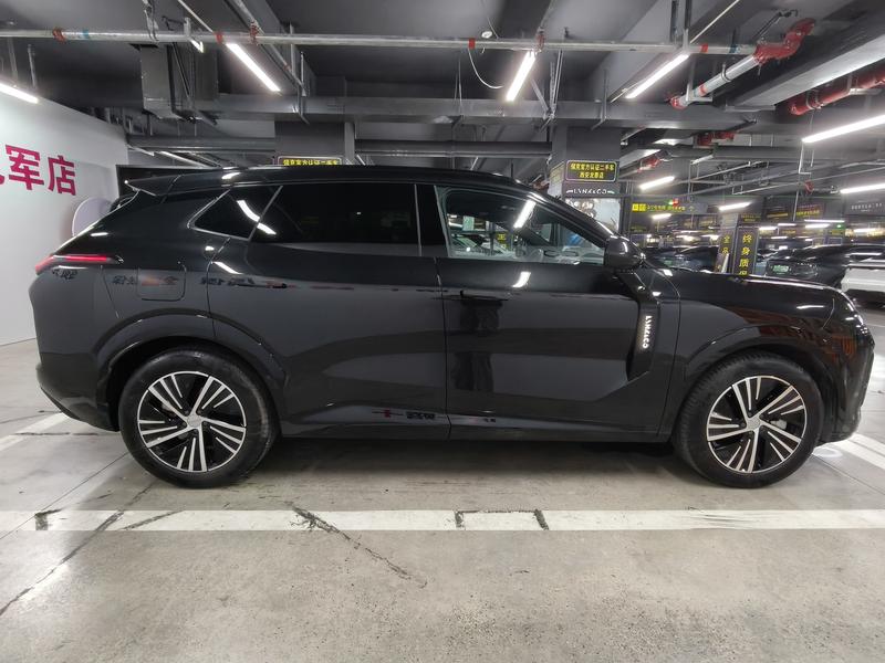 Lynk & Co 08 EM-P Hybrid, 2024 — фото 8 из 12