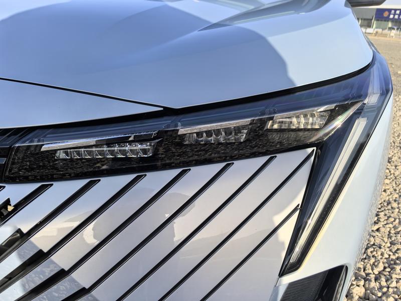 GAC Trumpchi Emkoo, 2022 — фото 7 из 12