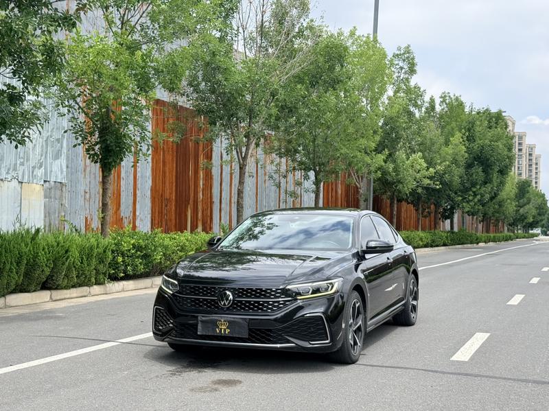 Volkswagen Passat, 2023 — купить в Ижевске под ключ