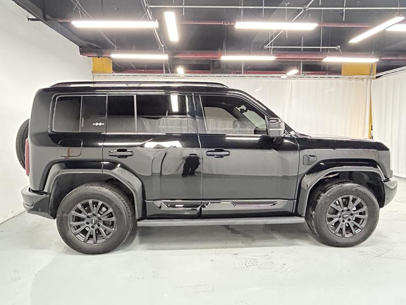 BYD FangChengBao Leopard 5, 2025 — фото 8 из 12