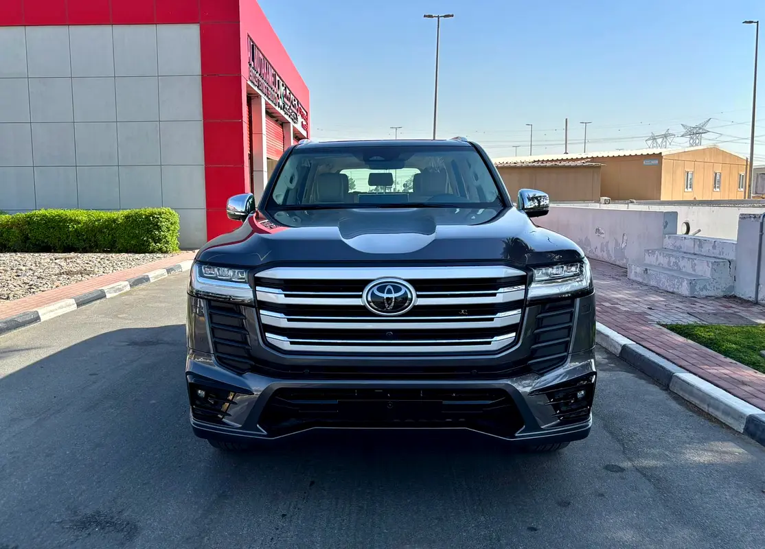 Toyota Land Cruiser, 2025