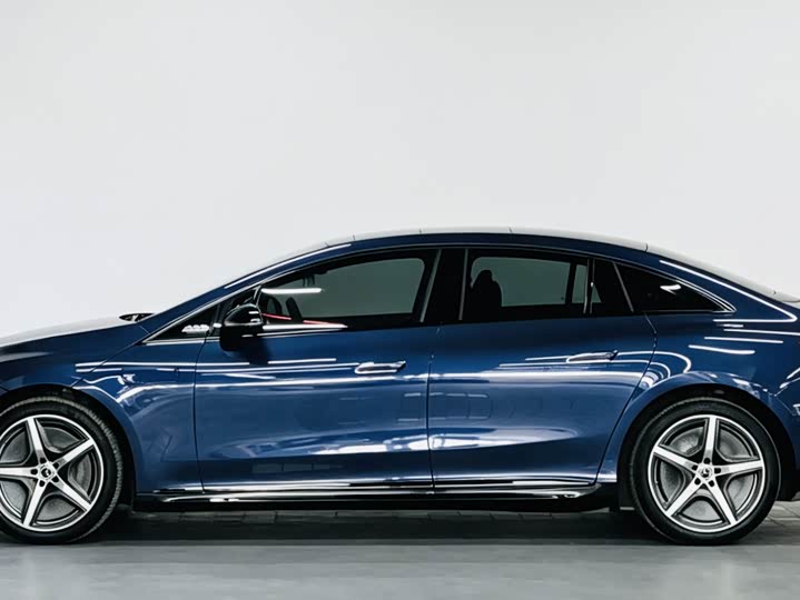 Mercedes-Benz EQE, 2024 — фото 8 из 9