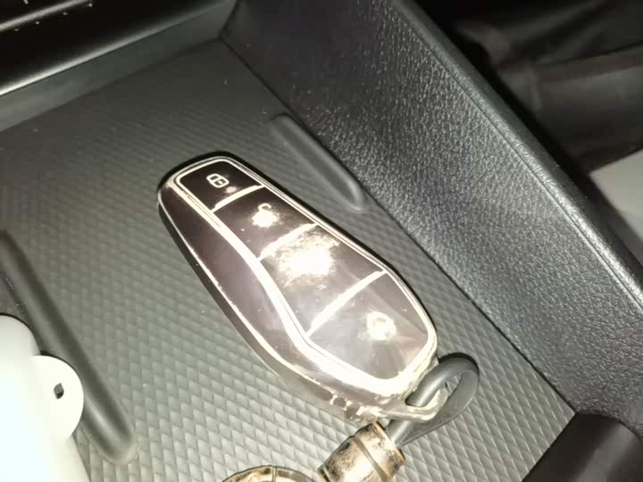 BYD Seal 05 DM-i Hybrid, 2024 — фото 9 из 9