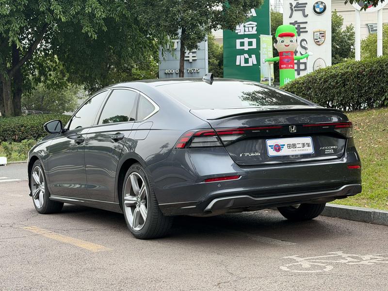 Honda Accord, 2023 — фото 4 из 12