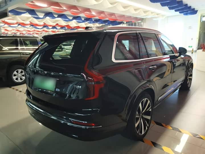 Volvo XC90 Hybrid, 2025 — фото 5 из 9