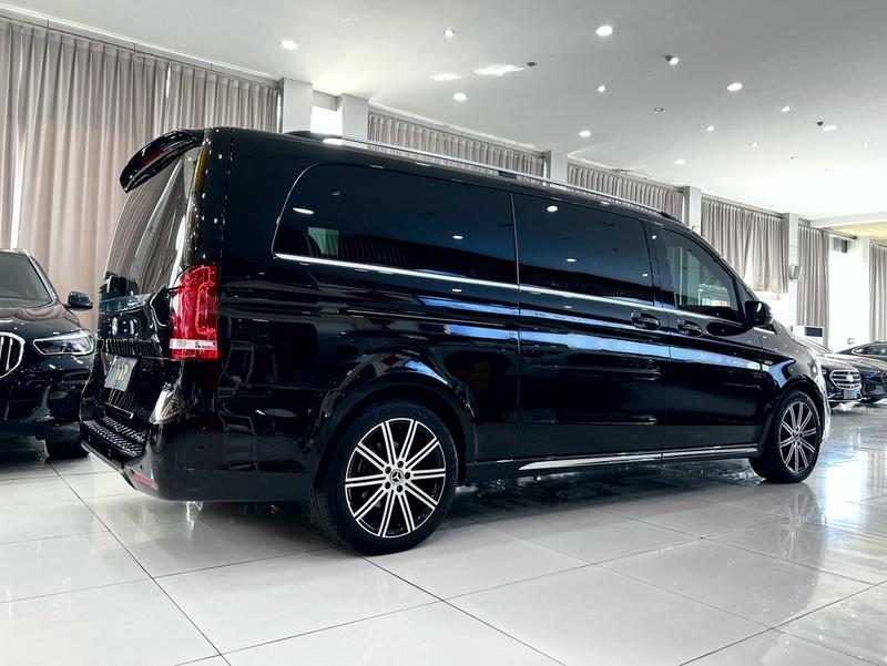 Mercedes-Benz V-Class, 2022 — фото 4 из 12