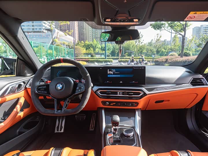 BMW M4, 2023 — фото 8 из 9
