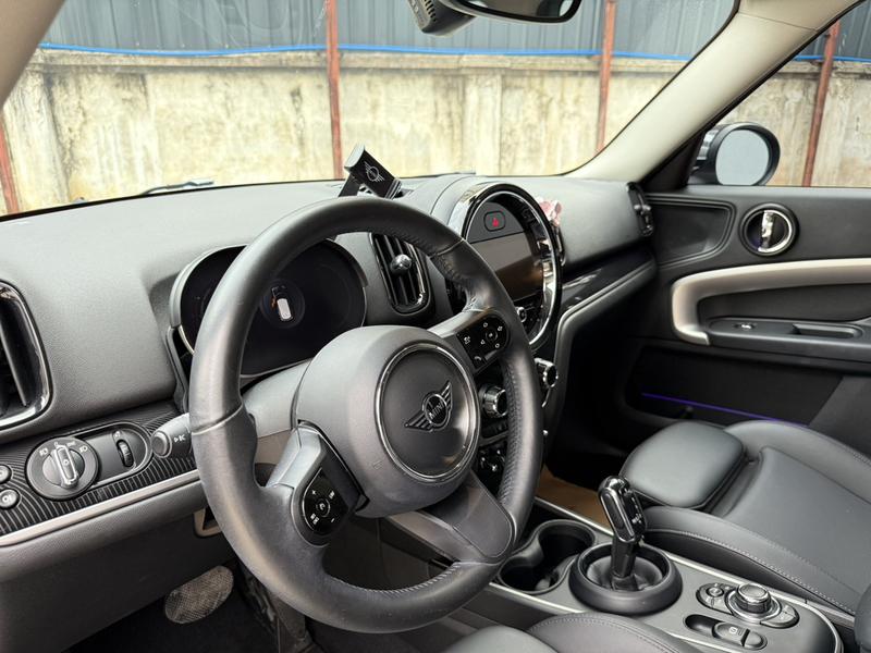 Mini Countryman, 2021 — фото 10 из 12