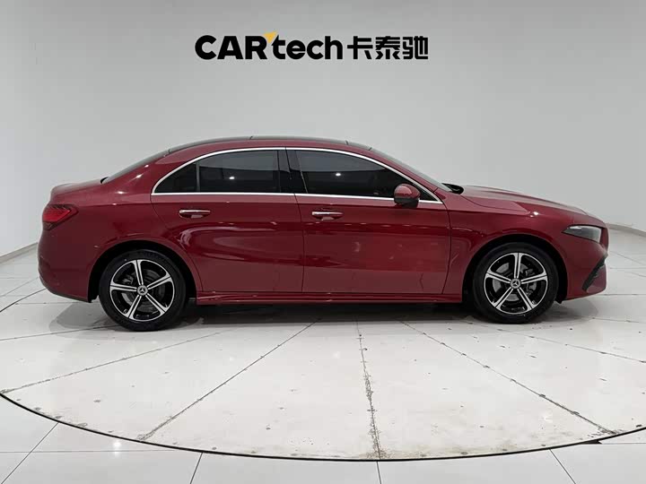 Mercedes-Benz A-Class, 2023 — фото 4 из 9