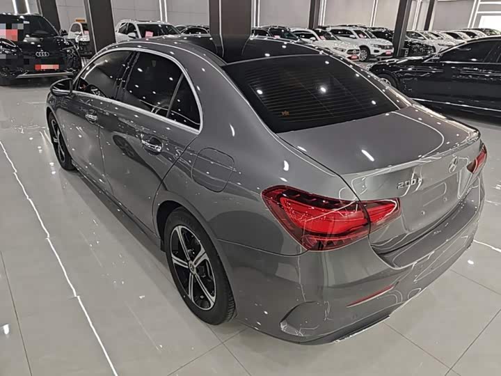 Mercedes-Benz A-Class, 2023 — фото 5 из 9