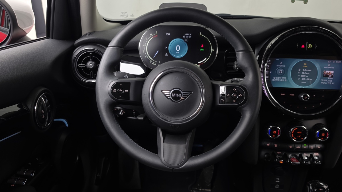 Mini Cooper, 2022 — фото 12 из 12