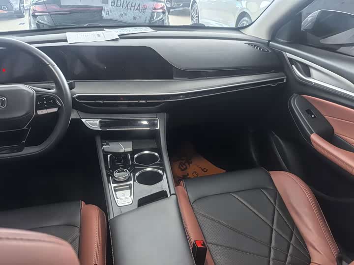 Changan Eado Plus, 2023 — фото 7 из 9