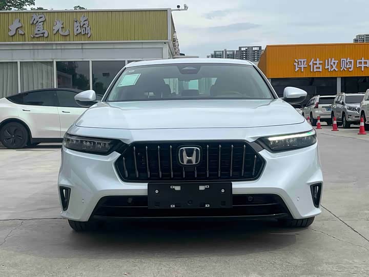 Honda Inspire Hybrid, 2026 — фото 2 из 9