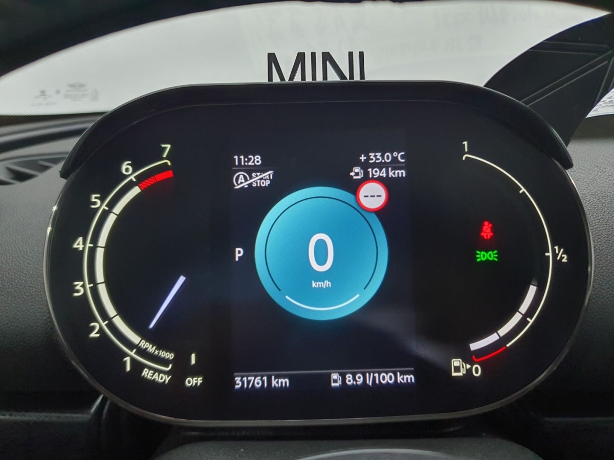 Mini Clubman, 2023 — фото 7 из 12
