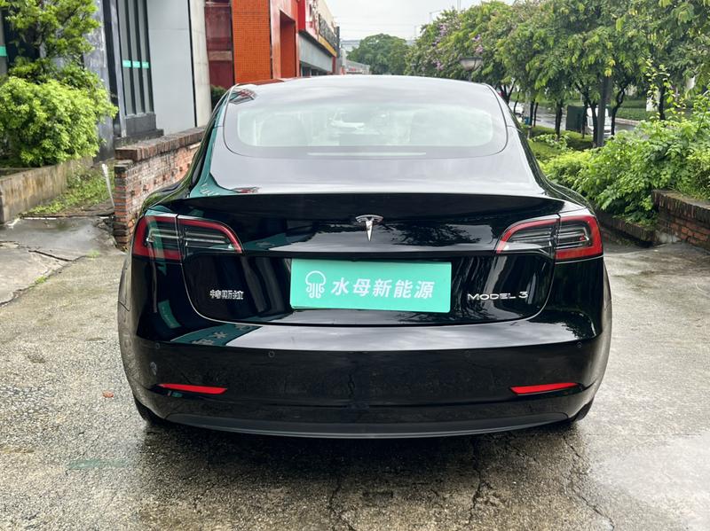 Tesla Model 3, 2023 — фото 6 из 11