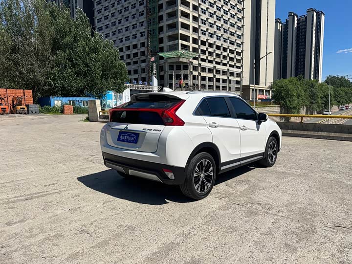 Mitsubishi Eclipse Cross, 2022 — фото 9 из 9