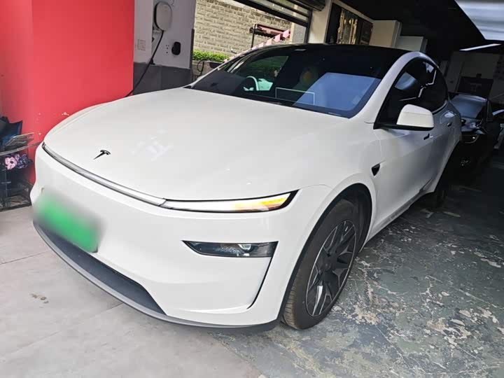 Tesla Model Y, 2025 — фото 2 из 9