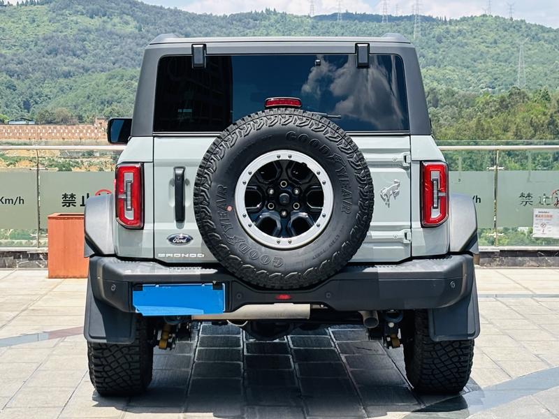 Ford Bronco, 2024 — фото 5 из 12