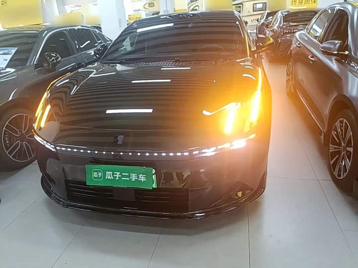 Lynk & Co 30 EM-P Hybrid, 2025 — фото 3 из 9