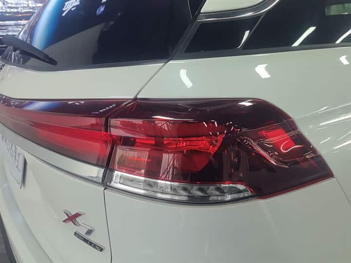 Changan X7 Plus, 2023 — фото 8 из 12