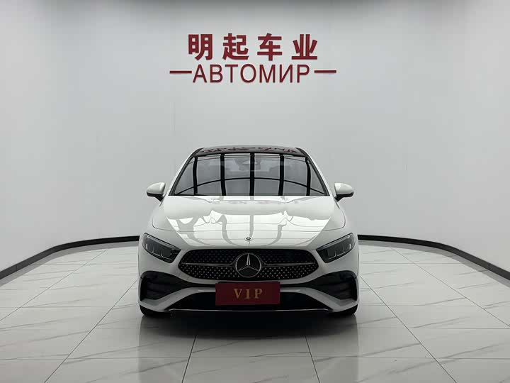 Mercedes-Benz A-Class, 2023 — фото 2 из 9
