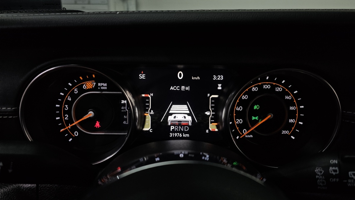 Jeep Wrangler, 2023 — фото 7 из 12