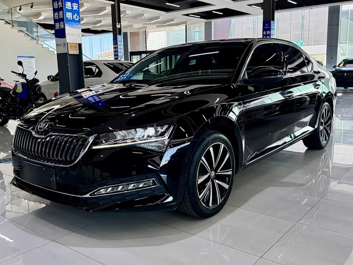 Skoda Superb, 2023 — купить в Санкт-Петербурге под ключ