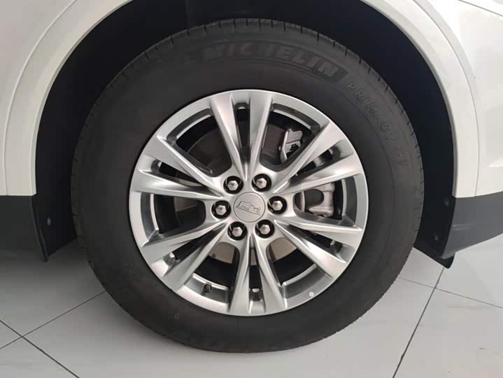 Cadillac XT5, 2023 — фото 6 из 9