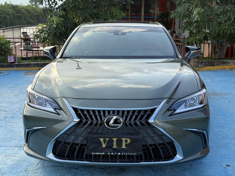 Lexus ES, 2021 — фото 2 из 11