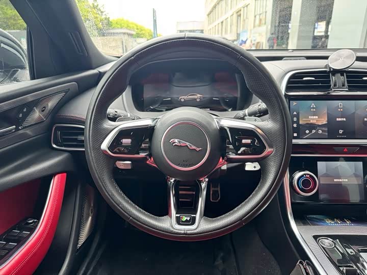 Jaguar XE L, 2023 — фото 5 из 9