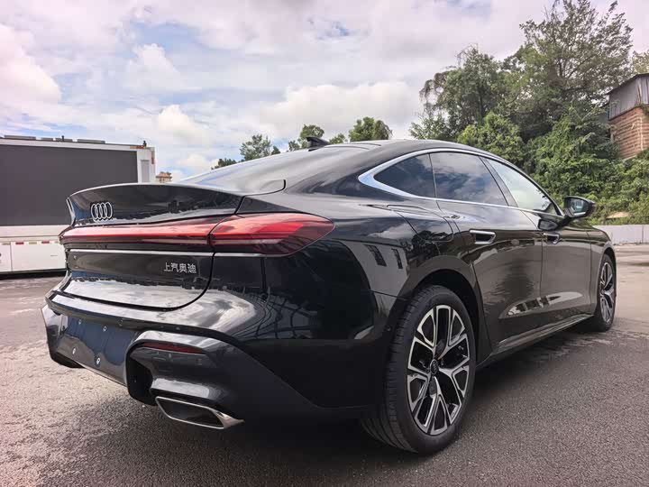 Audi A5L Sportback, 2026 — фото 7 из 9