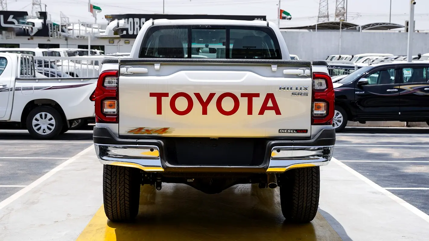 Toyota Hilux, 2026 — фото 6 из 10