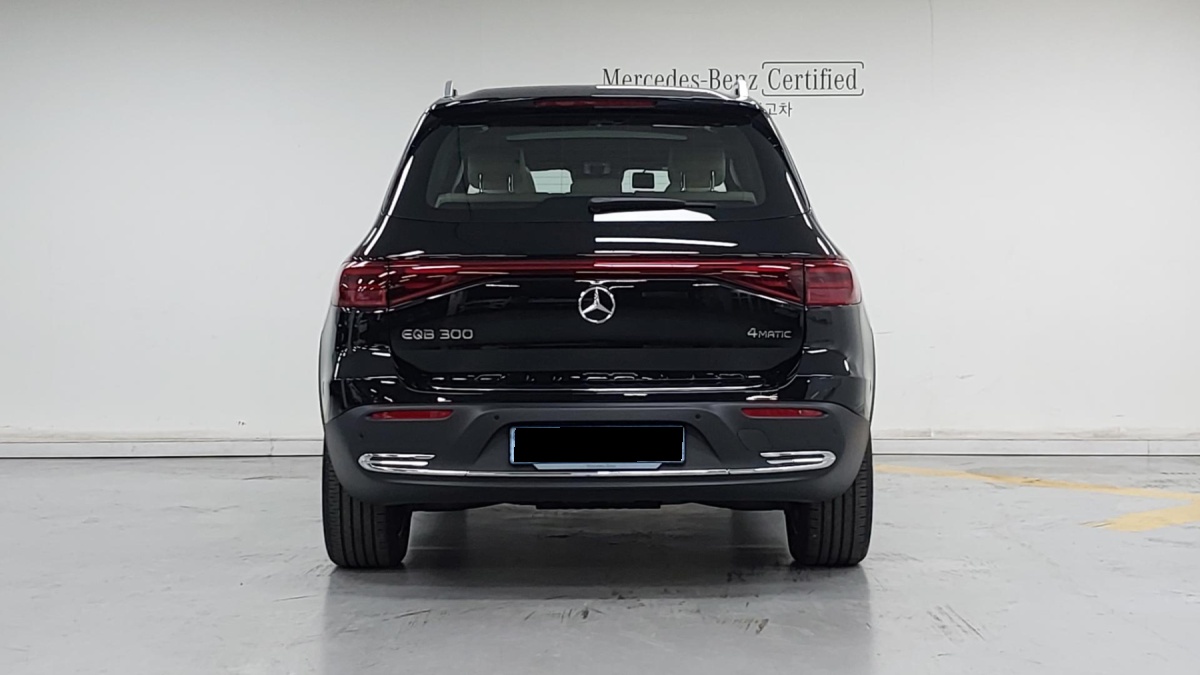 Mercedes-Benz EQB, 2025 — фото 4 из 12
