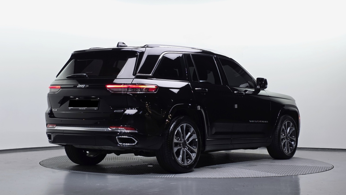 Jeep Cherokee, 2023 — фото 2 из 12