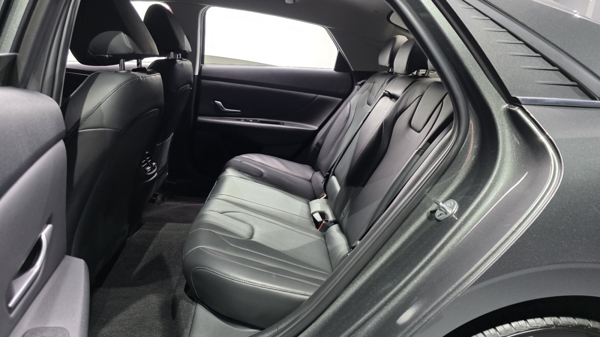Hyundai Avante, 2022 — фото 10 из 12
