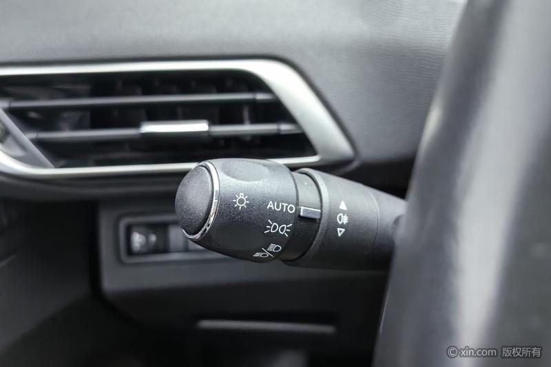 Peugeot 4008, 2022 — фото 10 из 12