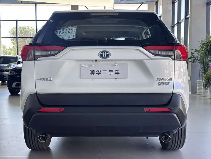 Toyota RAV4 Hybrid, 2026 — фото 4 из 9