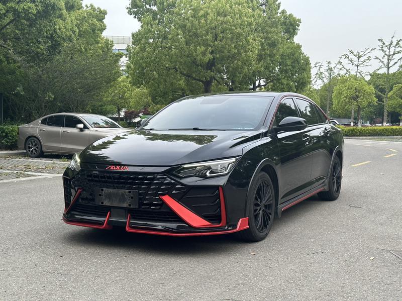 Dongfeng Aeolus Yixuan Max, 2022 — купить в Москве под ключ