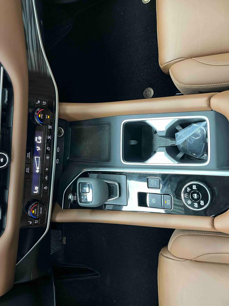 Nissan Pathfinder, 2023 — фото 12 из 12